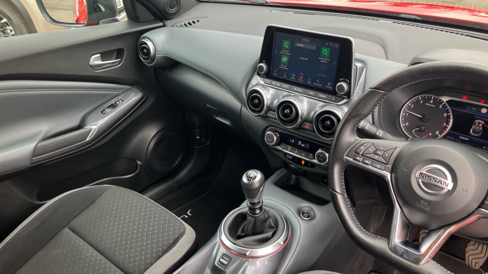 Nissan Juke 1.0 DiG-T N-Connecta 5dr Petrol Hatchback - Image 14