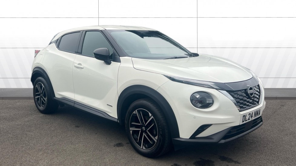 Nissan Juke 1.6 Hybrid N-Connecta 5dr Auto Hybrid Hatchback - Image 1