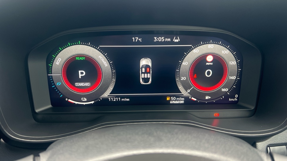 Nissan Juke 1.6 Hybrid N-Connecta 5dr Auto Hybrid Hatchback - Image 18