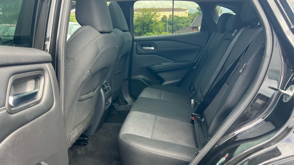 Nissan Qashqai 1.5 E-Power N-Connecta 5dr Auto Hybrid Hatchback - Image 16