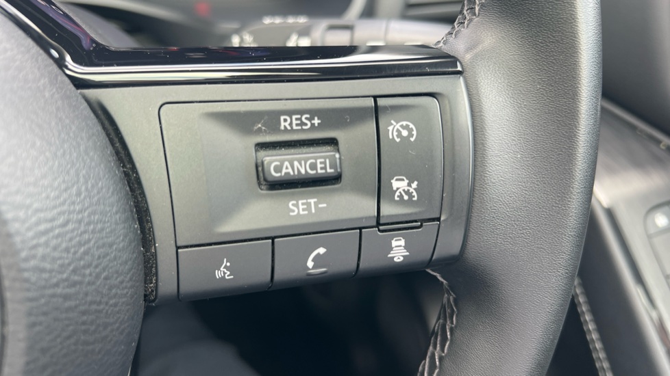 Nissan Qashqai 1.5 E-Power N-Connecta 5dr Auto Hybrid Hatchback - Image 25
