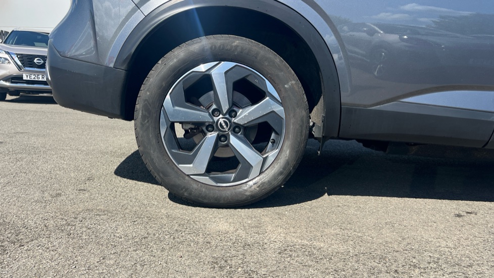 Nissan Qashqai 1.5 E-Power N-Connecta 5dr Auto Hybrid Hatchback - Image 7