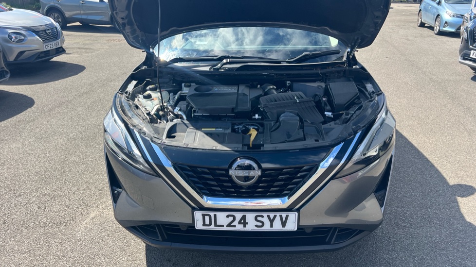 Nissan Qashqai 1.5 E-Power N-Connecta 5dr Auto Hybrid Hatchback - Image 8