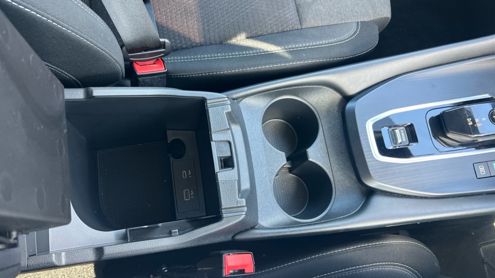 Nissan Qashqai 1.5 E-Power N-Connecta 5dr Auto Hybrid Hatchback - Image 29