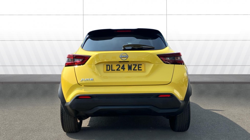 Nissan Juke 1.0 DiG-T N-Connecta 5dr DCT Petrol Hatchback - Image 6