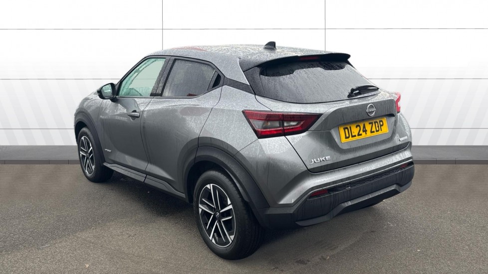 Nissan Juke 1.6 Hybrid N-Connecta 5dr Auto Hybrid Hatchback - Image 2