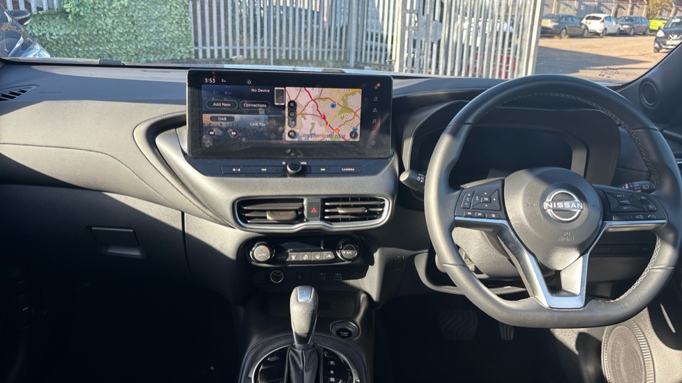 Nissan Juke 1.6 Hybrid N-Connecta 5dr Auto Hybrid Hatchback - Image 10