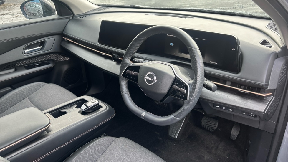 Nissan ARIYA 225kW Advance 87kWh 22kWCh 5dr e-4ORCE Auto Electric Hatchback - Image 11