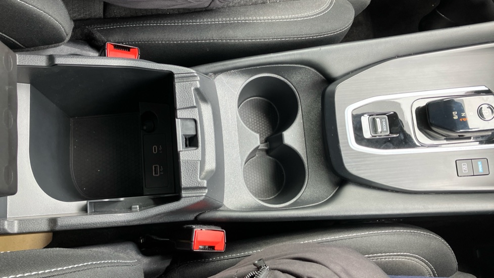 Nissan Qashqai 1.5 E-Power N-Connecta 5dr Auto Hybrid Hatchback - Image 34