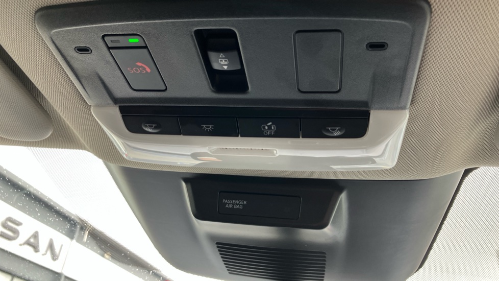 Nissan Qashqai 1.5 E-Power N-Connecta 5dr Auto Hybrid Hatchback - Image 35