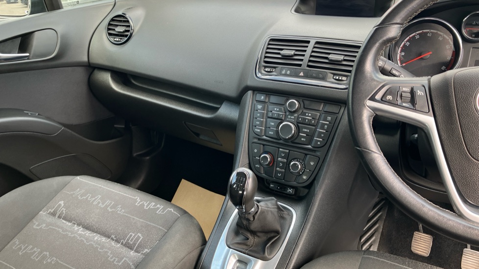 Vauxhall Meriva 1.4i 16V Life 5dr Petrol Estate - Image 14