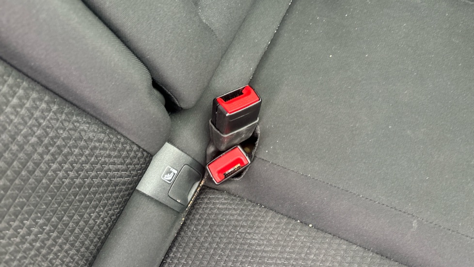 Nissan Qashqai 1.5 E-Power N-Connecta 5dr Auto Hybrid Hatchback - Image 17