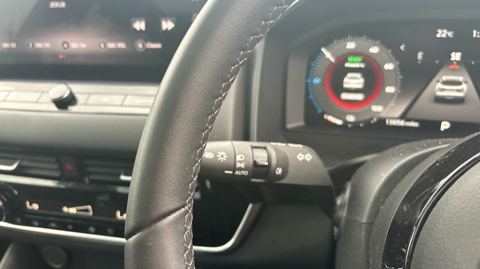 Nissan Qashqai 1.5 E-Power N-Connecta 5dr Auto Hybrid Hatchback - Image 24