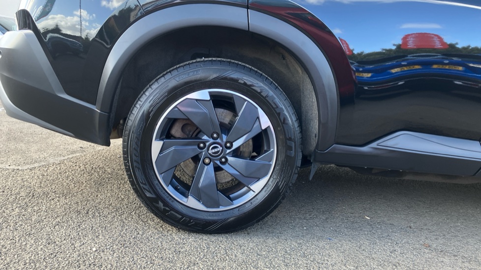 Nissan X-Trail 1.5 E-Power E-4orce 213 Acenta Premium 5dr Auto Hybrid Station Wagon - Image 7