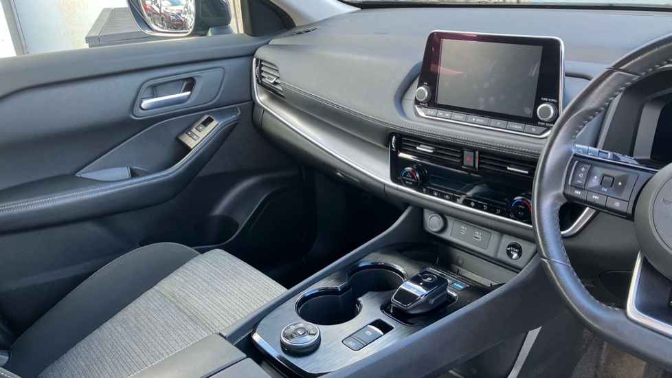 Nissan X-Trail 1.5 E-Power E-4orce 213 Acenta Premium 5dr Auto Hybrid Station Wagon - Image 14