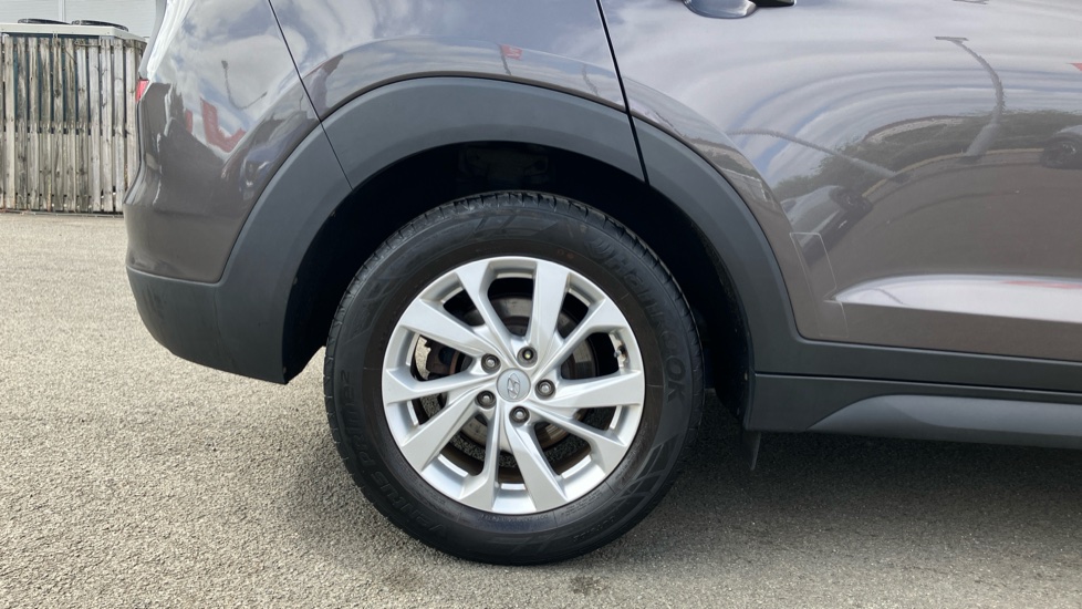 Hyundai TUCSON 1.6 GDi SE Nav 5dr 2WD Petrol Estate - Image 7