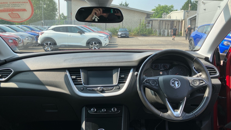 Vauxhall Grandland X 1.2 Turbo SE Premium 5dr Petrol Hatchback - Image 10