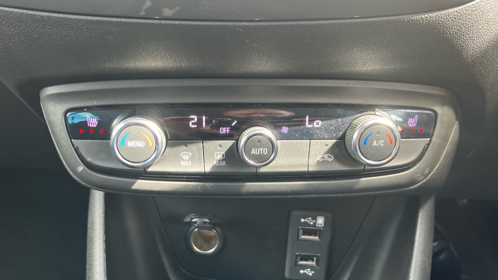 Vauxhall Crossland 1.2 Turbo Ultimate 5dr Petrol Hatchback - Image 22