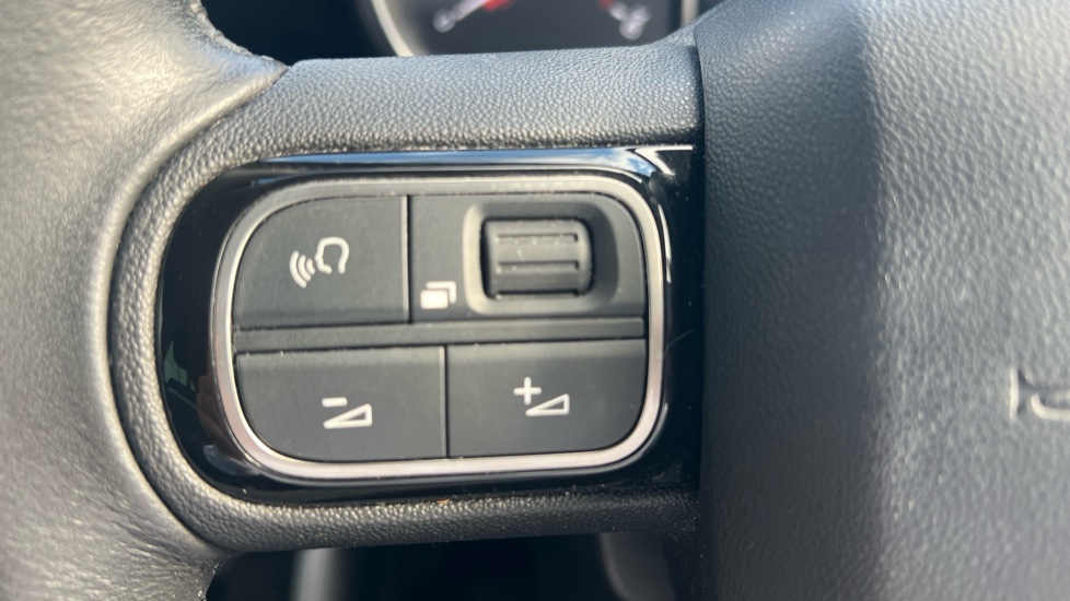 Citroen C3 Aircross 1.2 PureTech 110 Flair 5dr [6 speed] Petrol Hatchback - Image 21