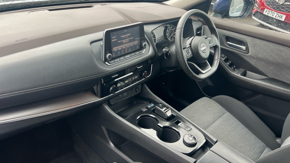 Nissan X-Trail 1.5 E-Power E-4orce 213 Acenta Prem 5dr 7 St Auto Hybrid Station Wagon - Image 9