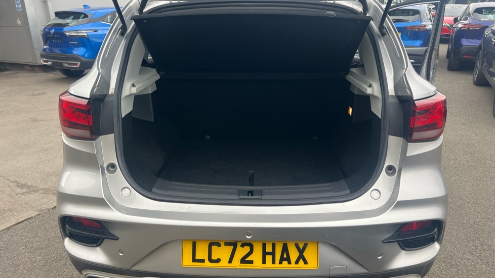 MG ZS 1.5 VTi-TECH Exclusive 5dr Petrol Hatchback - Image 4