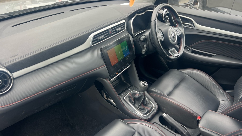 MG ZS 1.5 VTi-TECH Exclusive 5dr Petrol Hatchback - Image 9