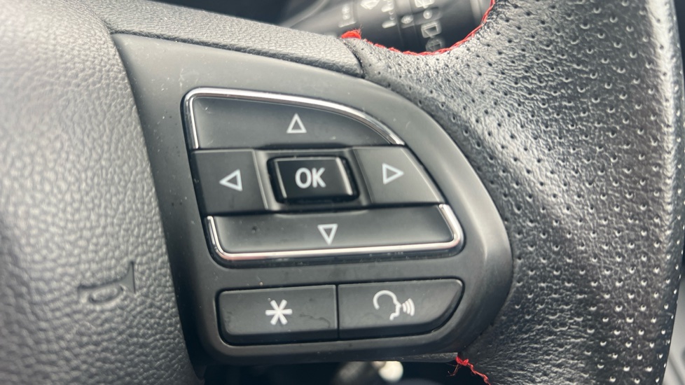 MG ZS 1.5 VTi-TECH Exclusive 5dr Petrol Hatchback - Image 26