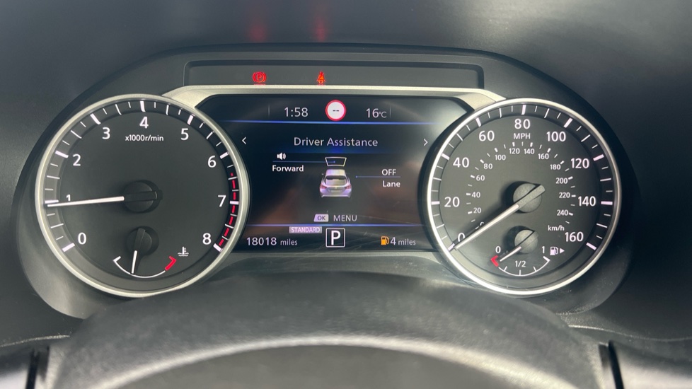 Nissan Juke 1.0 DiG-T 114 N-Connecta 5dr DCT Petrol Hatchback - Image 18