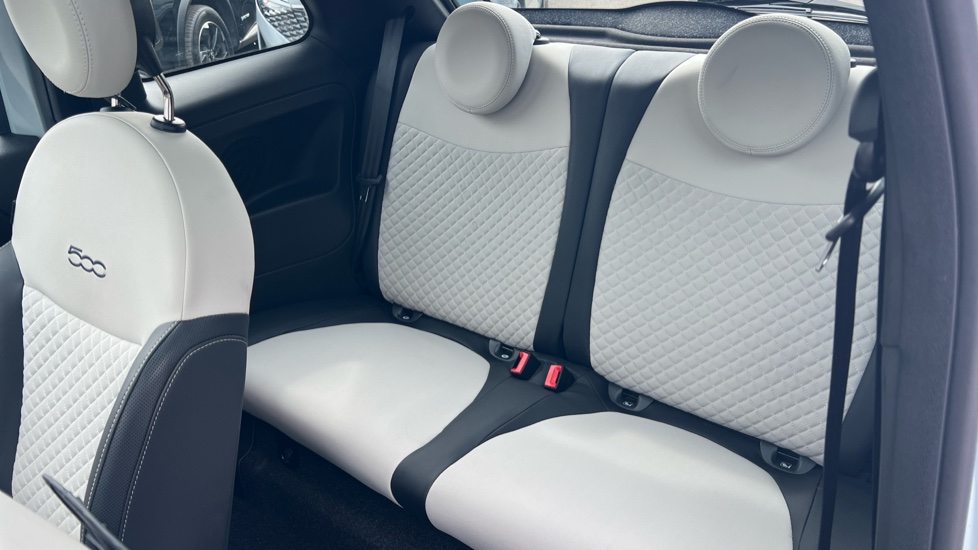 Fiat 500 1.0 Mild Hybrid Dolcevita [Part Leather] 3dr Petrol Hatchback - Image 16