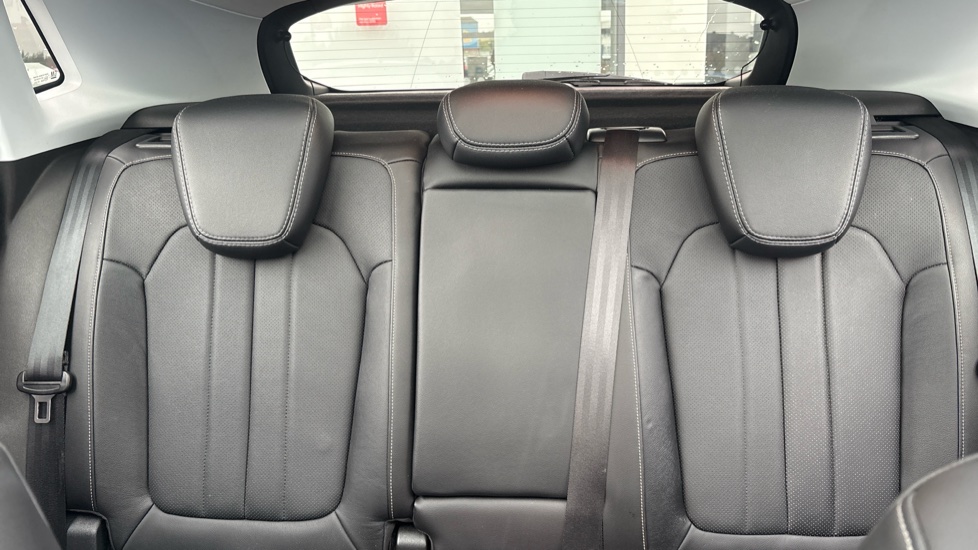 Vauxhall Grandland X 1.2 Turbo Elite Nav 5dr Auto [8 Speed] Petrol Hatchback - Image 15