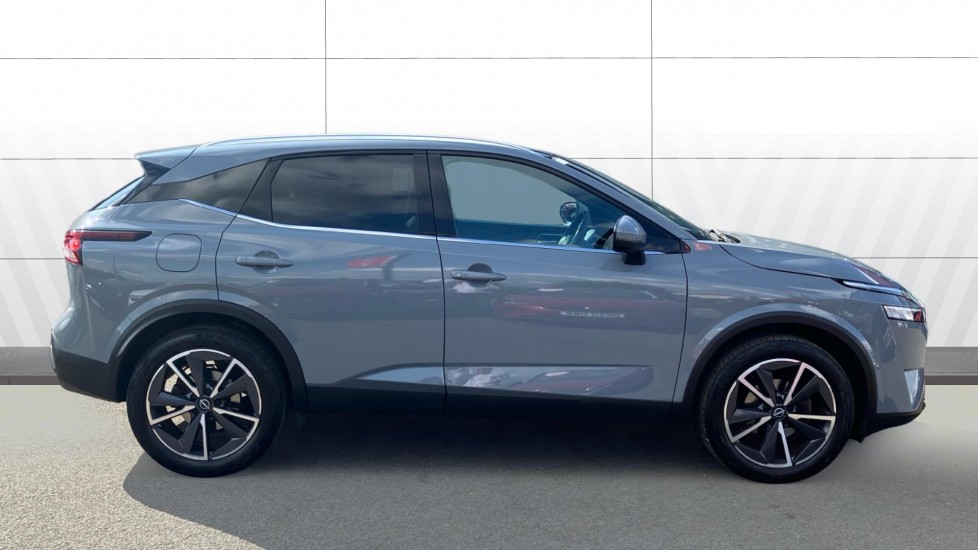 Nissan Qashqai 1.3 DiG-T MH 158 Tekna 5dr Xtronic Petrol Hatchback - Image 5