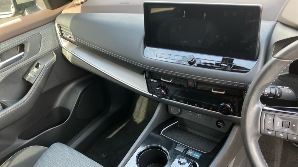 Nissan X-Trail 1.5 E-Power 204 N-Connecta 5dr Xtronic Hybrid Station Wagon - Image 14
