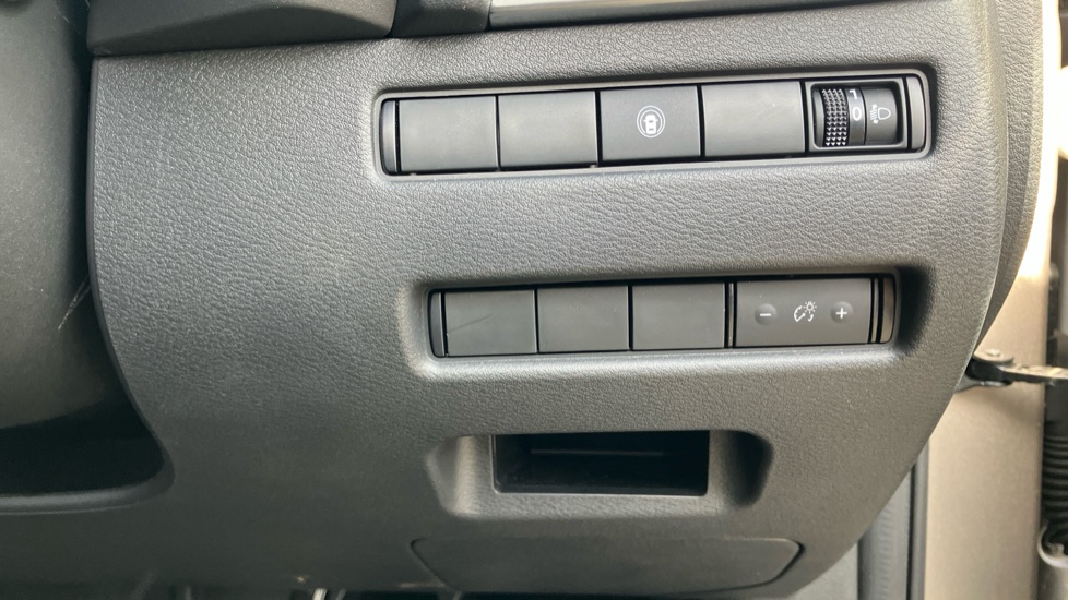 Nissan X-Trail 1.5 E-Power 204 N-Connecta 5dr Xtronic Hybrid Station Wagon - Image 27