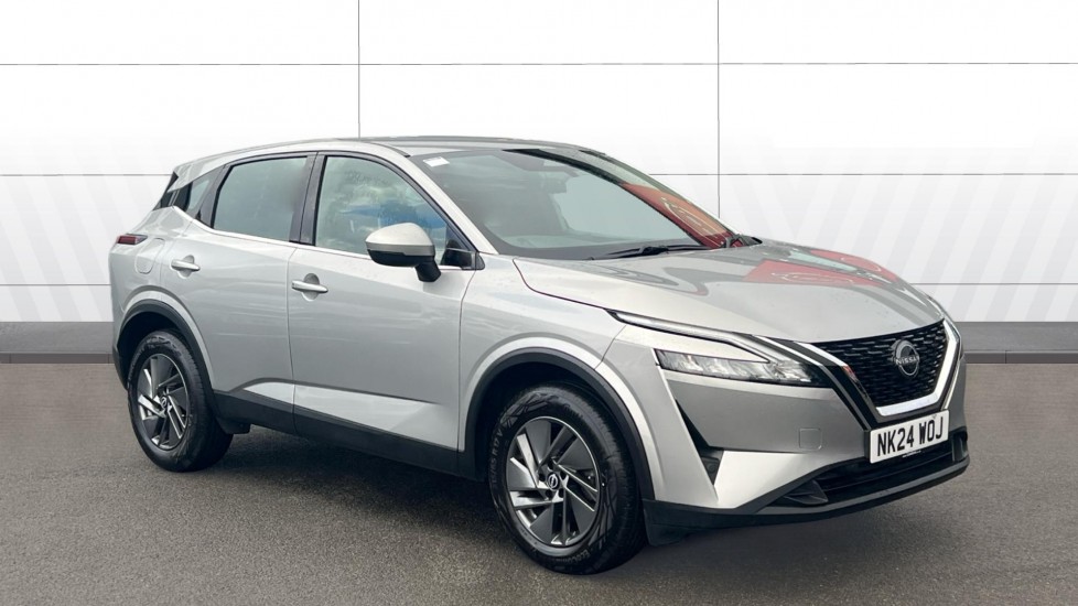 Nissan Qashqai 1.3 DiG-T MH Acenta Premium 5dr Petrol Hatchback - Image 1