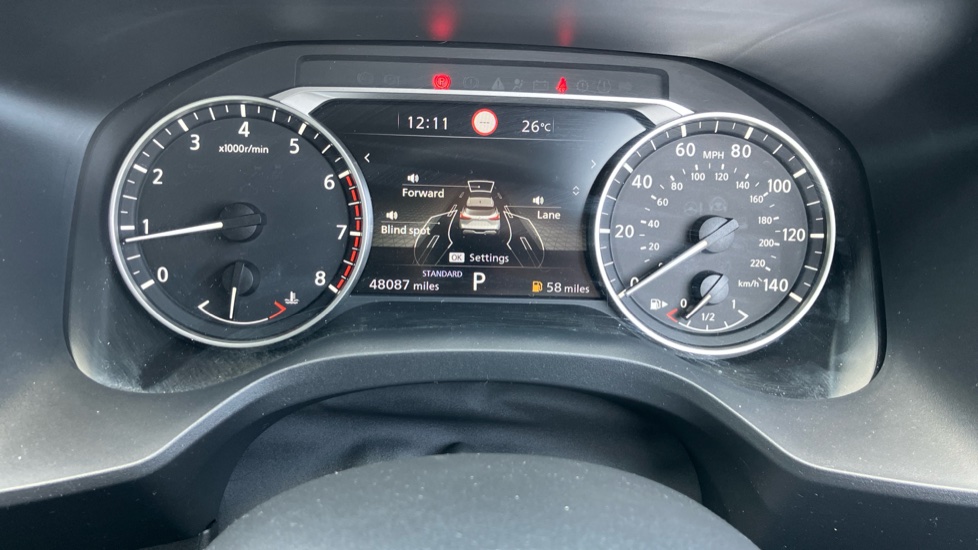 Nissan Qashqai 1.3 DiG-T MH 158 Acenta Premium 5dr Xtronic Petrol Hatchback - Image 21
