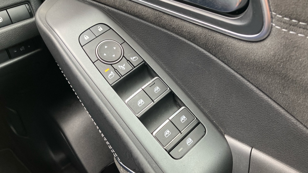 Nissan Qashqai 1.5 E-Power N-Design 5dr Auto Hybrid Hatchback - Image 33