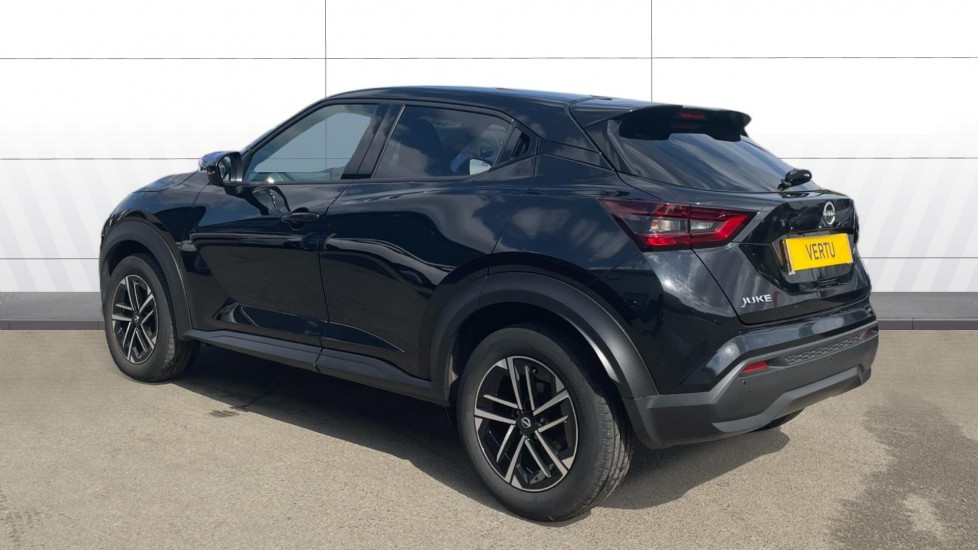 Nissan Juke 1.0 DiG-T N-Connecta 5dr Petrol Hatchback - Image 2