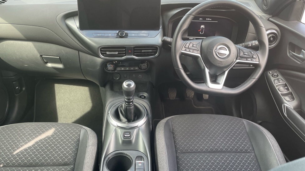 Nissan Juke 1.0 DiG-T N-Connecta 5dr Petrol Hatchback - Image 10