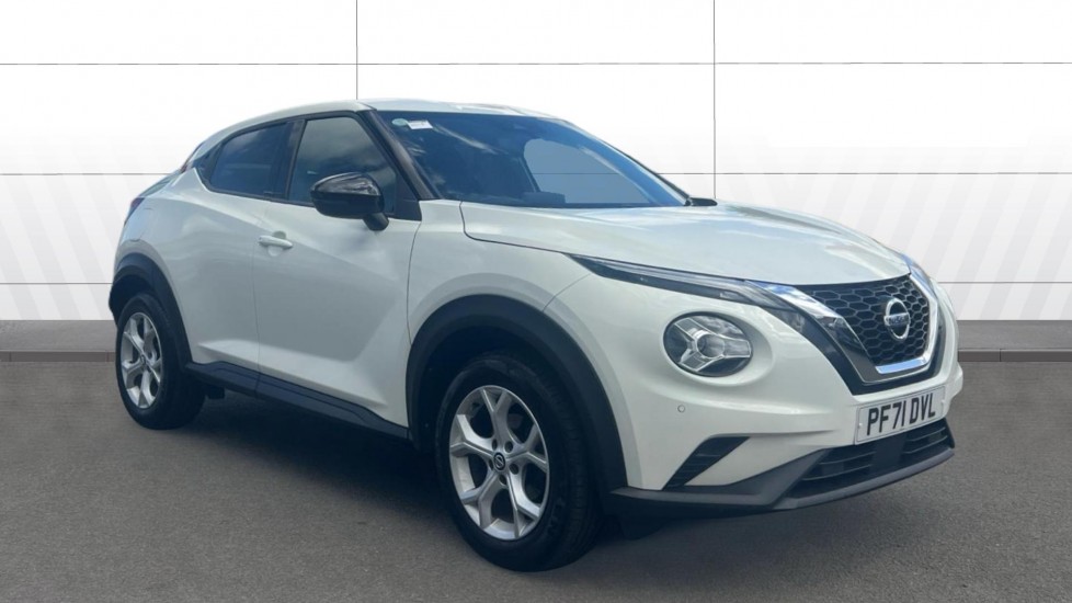 Nissan Juke 1.0 DiG-T 114 N-Connecta 5dr Petrol Hatchback - Image 1