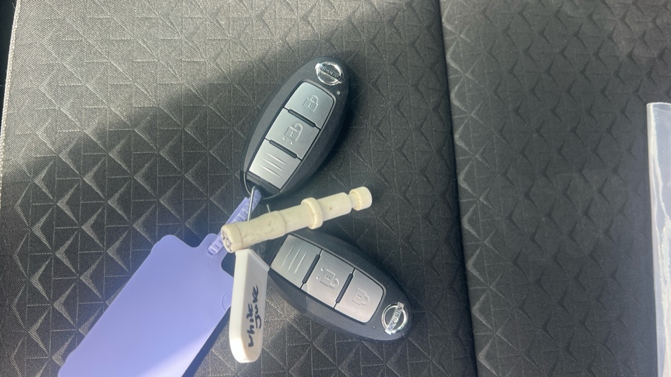 Nissan Juke 1.0 DiG-T 114 N-Connecta 5dr Petrol Hatchback - Image 20
