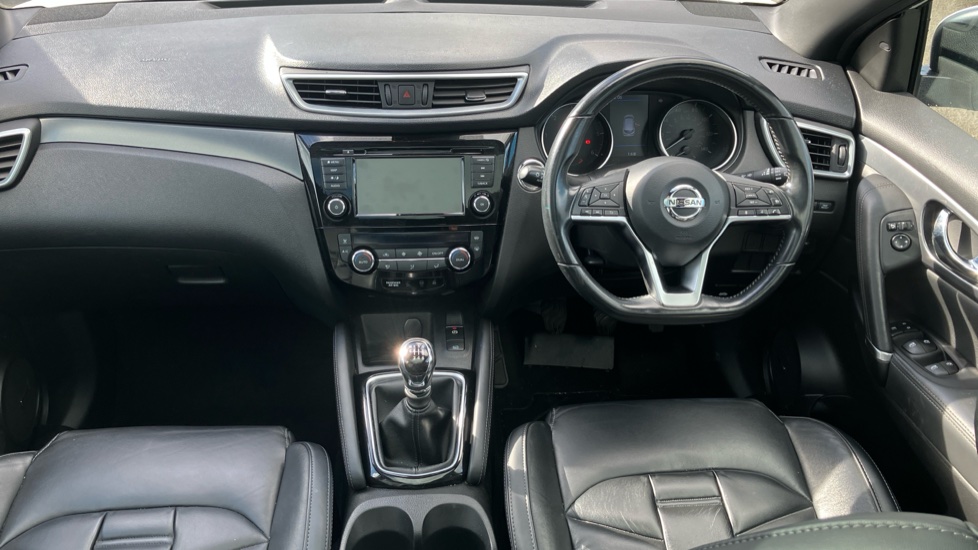 Nissan Qashqai 1.7 dCi Tekna+ 5dr Diesel Hatchback - Image 10