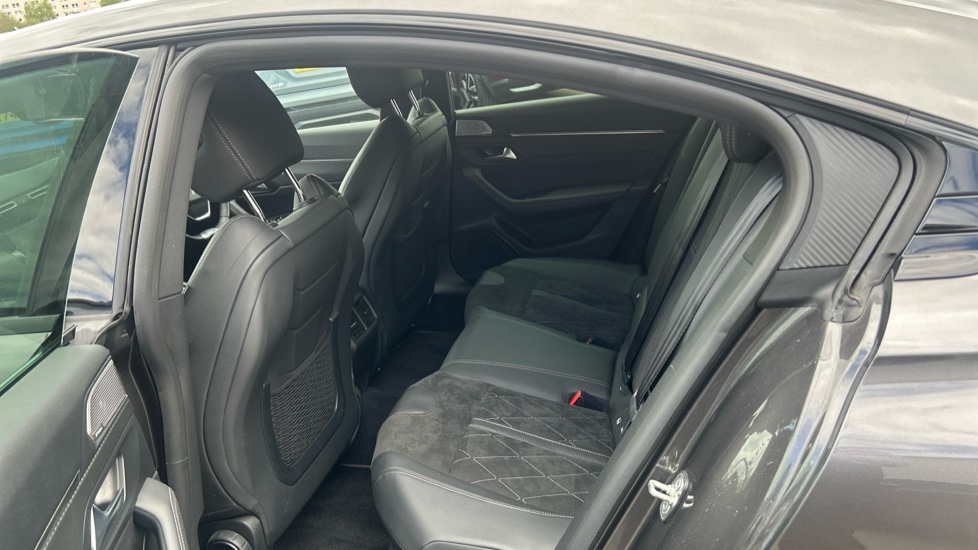 Peugeot 508 1.5 BlueHDi GT Premium 5dr EAT8 Diesel Hatchback - Image 16