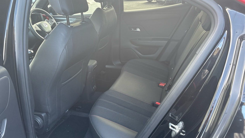 Vauxhall Mokka 1.2 Turbo 136 GS 5dr Petrol Hatchback - Image 16