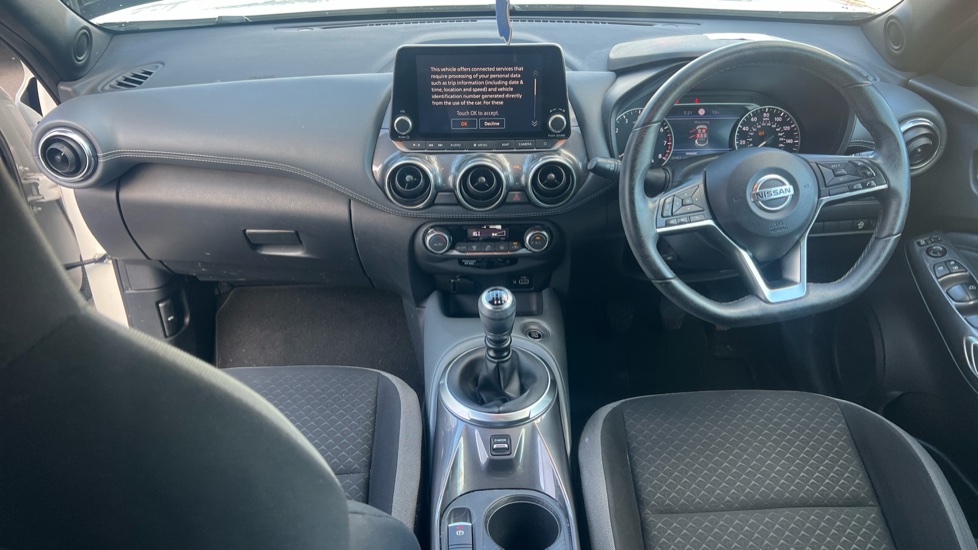 Nissan Juke 1.0 DiG-T 114 N-Connecta 5dr Petrol Hatchback - Image 10