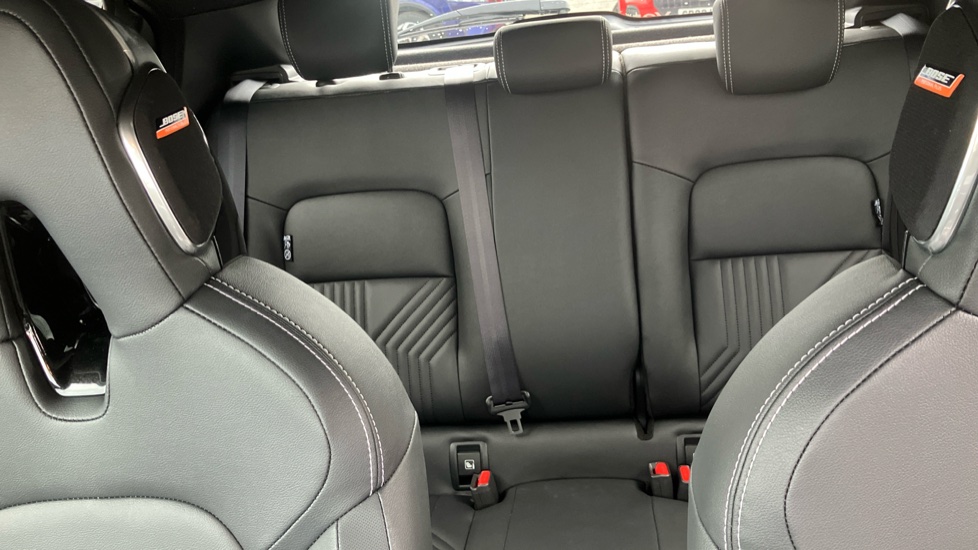 Nissan Juke 1.0 DiG-T Tekna 5dr Petrol Hatchback - Image 15
