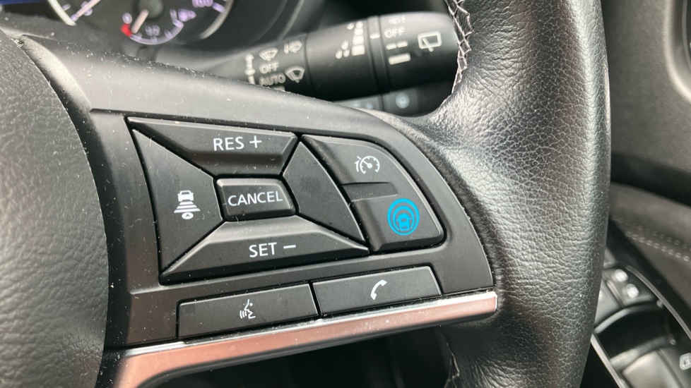 Nissan Juke 1.6 Hybrid Tekna+ 5dr Auto Hybrid Hatchback - Image 23