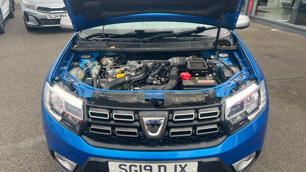 Dacia Sandero Stepway 0.9 TCe Essential 5dr Petrol Hatchback - Image 8
