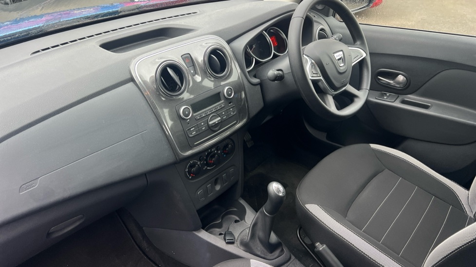 Dacia Sandero Stepway 0.9 TCe Essential 5dr Petrol Hatchback - Image 9