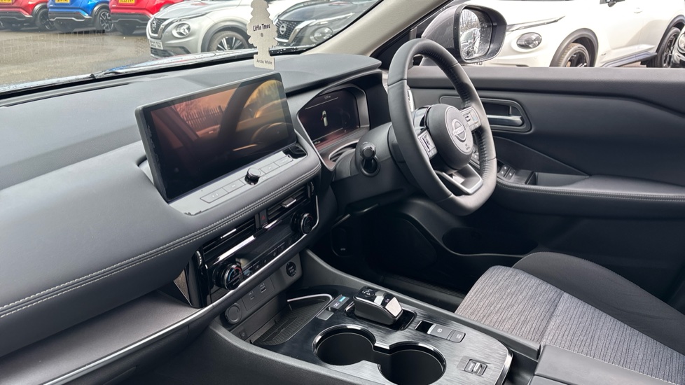 Nissan X-Trail 1.5 E-Power 204 N-Connecta 5dr Xtronic Hybrid Station Wagon - Image 9