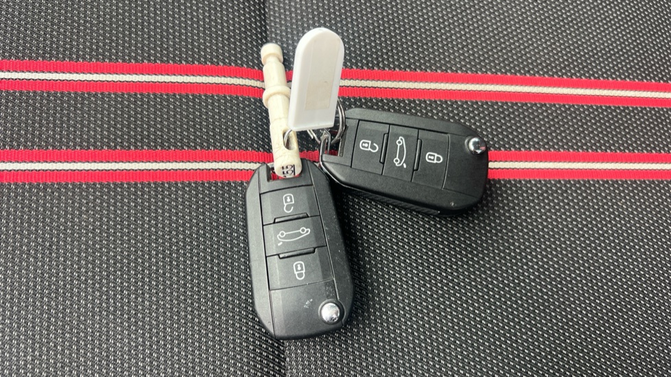 Vauxhall Crossland 1.2 Turbo [130] GS Line 5dr Auto Petrol Hatchback - Image 20